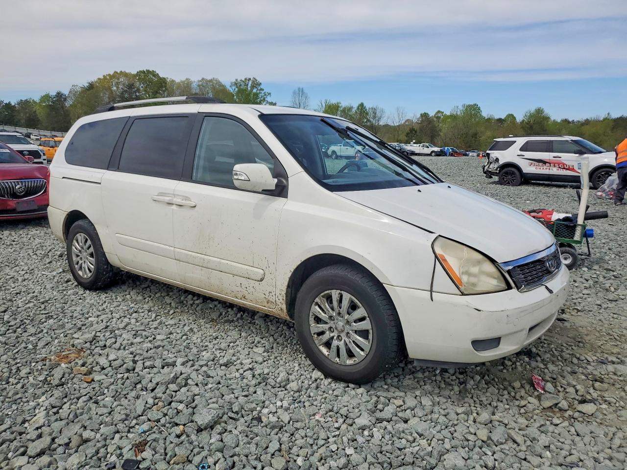2011 KIA SEDONA LX photo 10