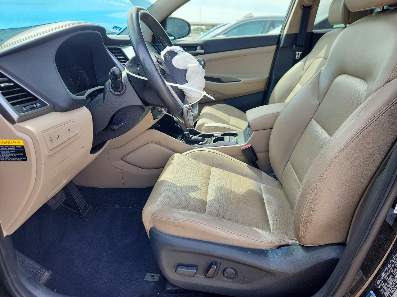 2018 HYUNDAI TUCSON SEL PLUS photo 19