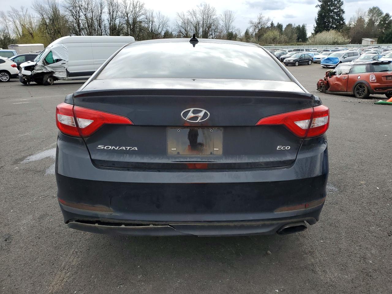 2016 HYUNDAI SONATA ECO photo 6