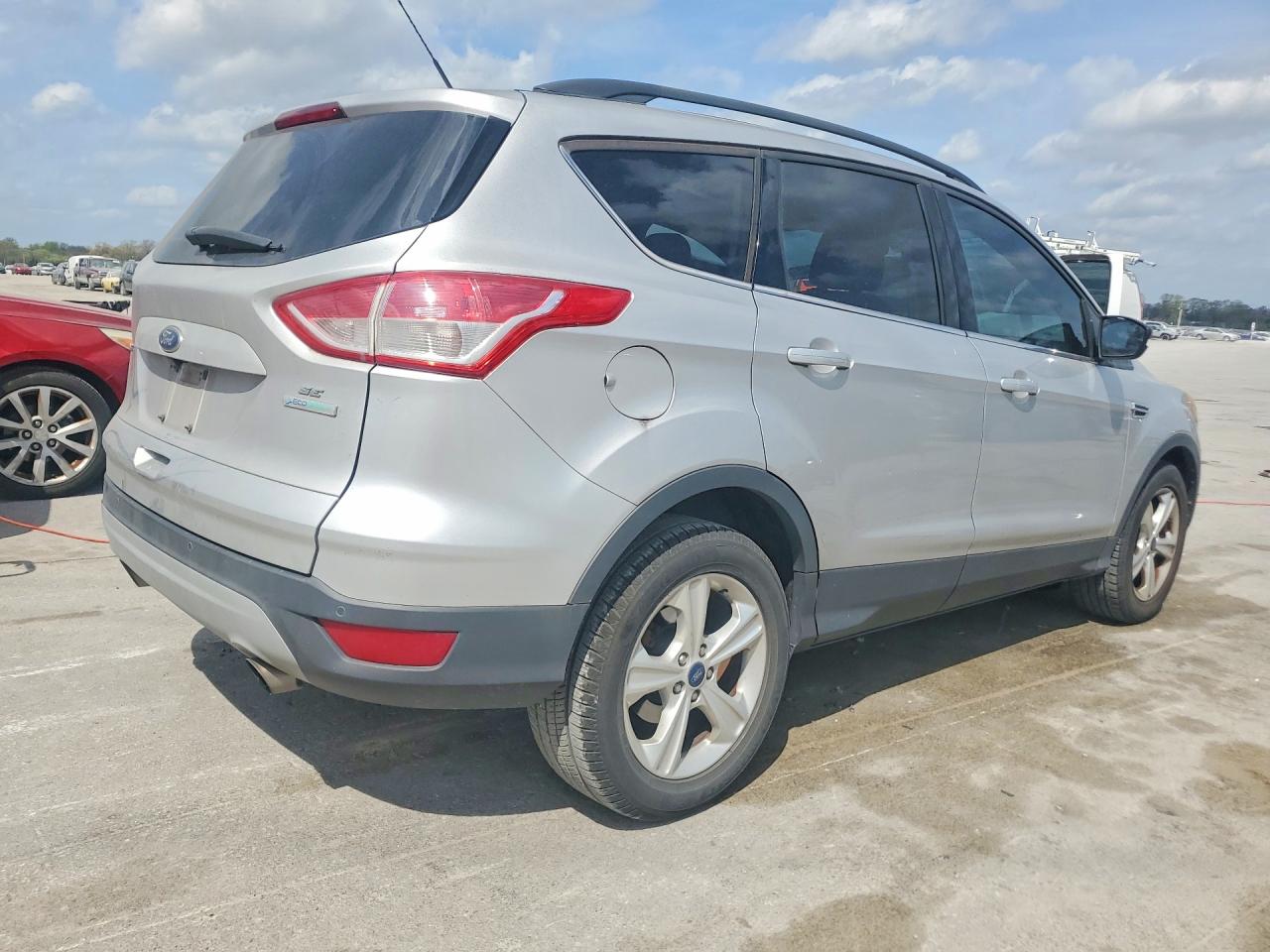 2016 FORD ESCAPE SE photo 7