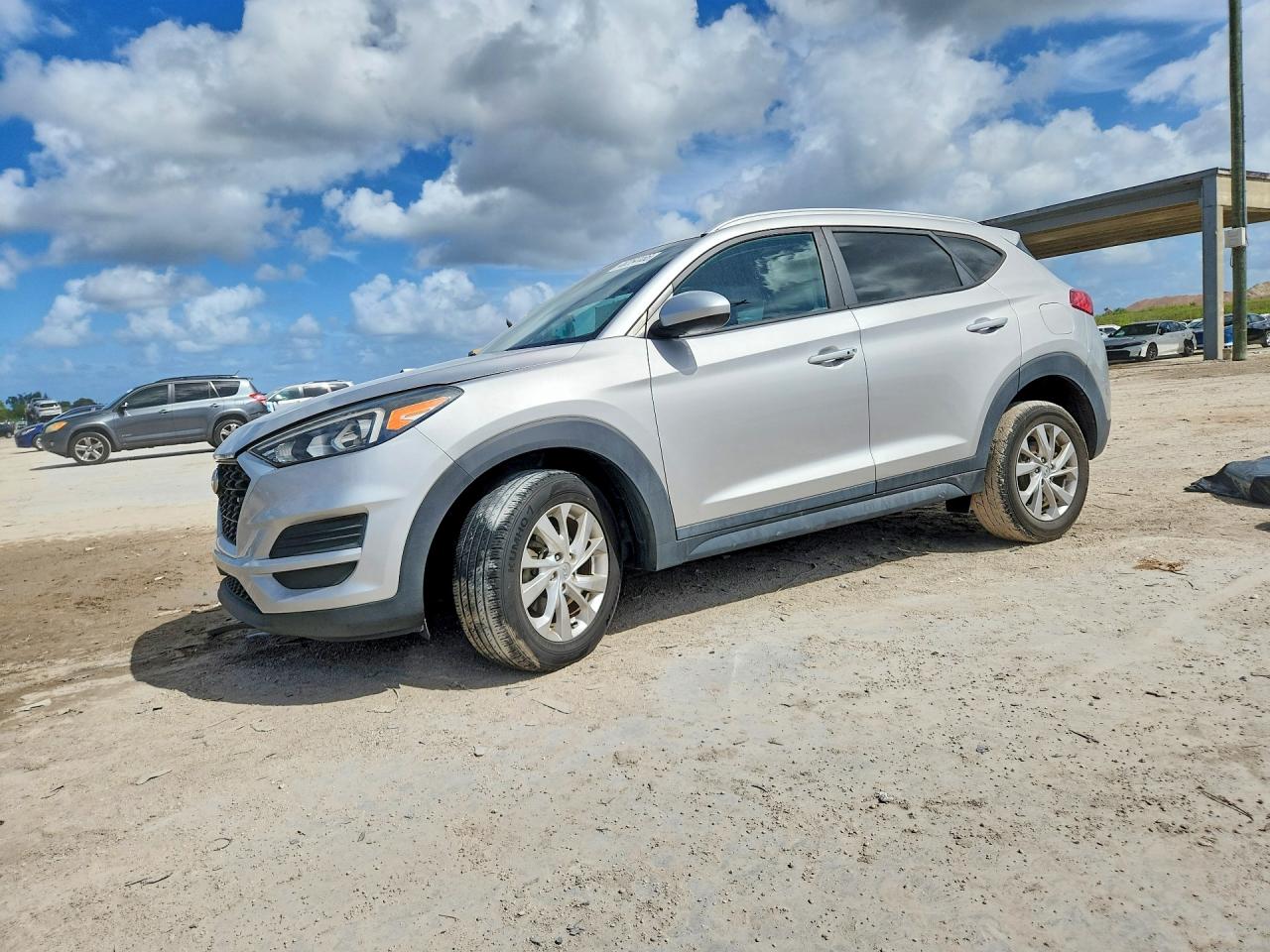 2020 HYUNDAI TUCSON