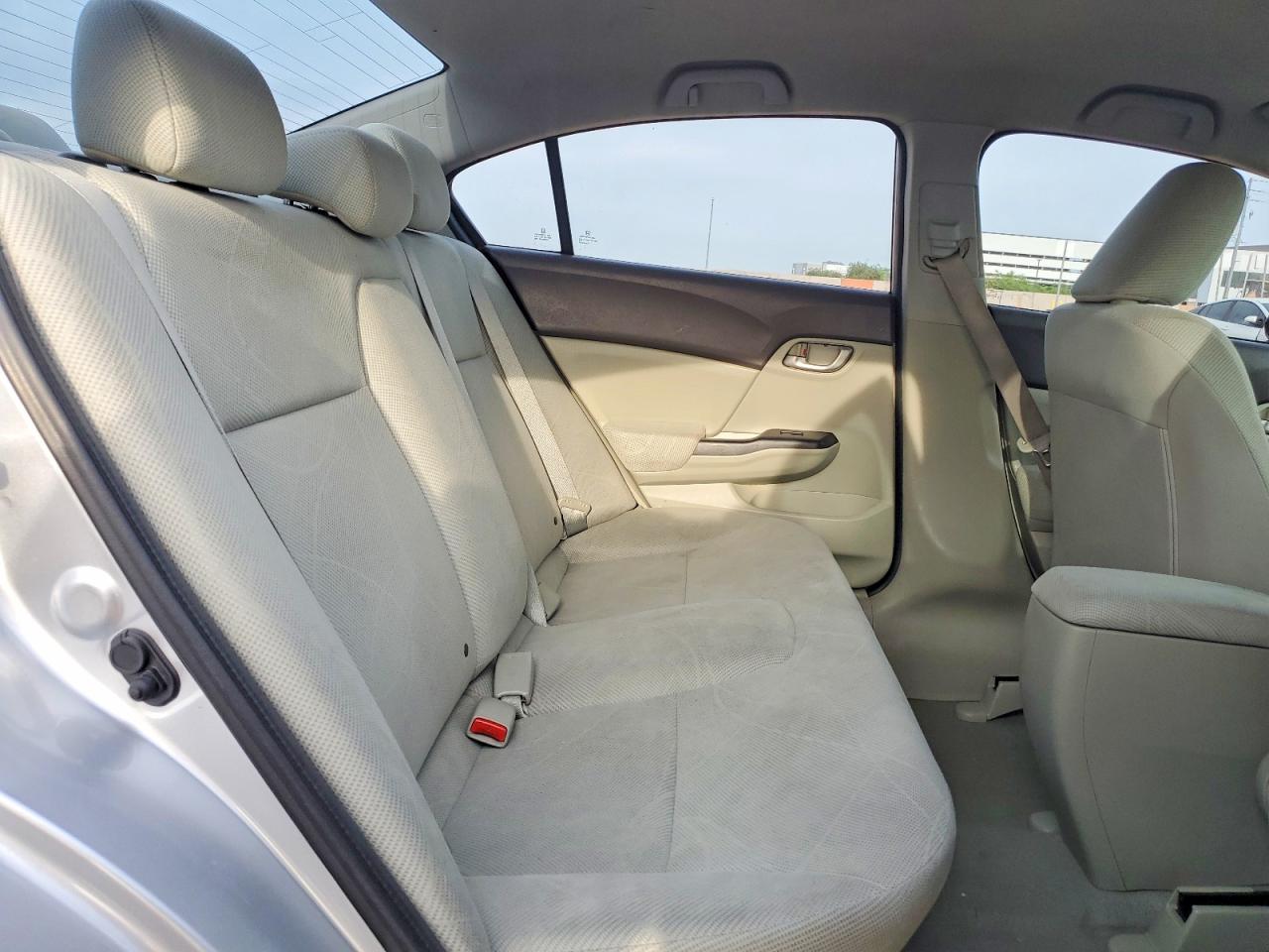 2012 HONDA CIVIC LX photo 19