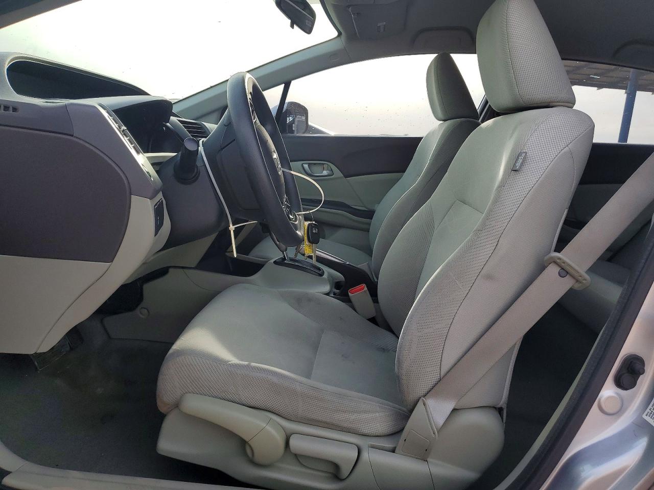 2012 HONDA CIVIC LX photo 13
