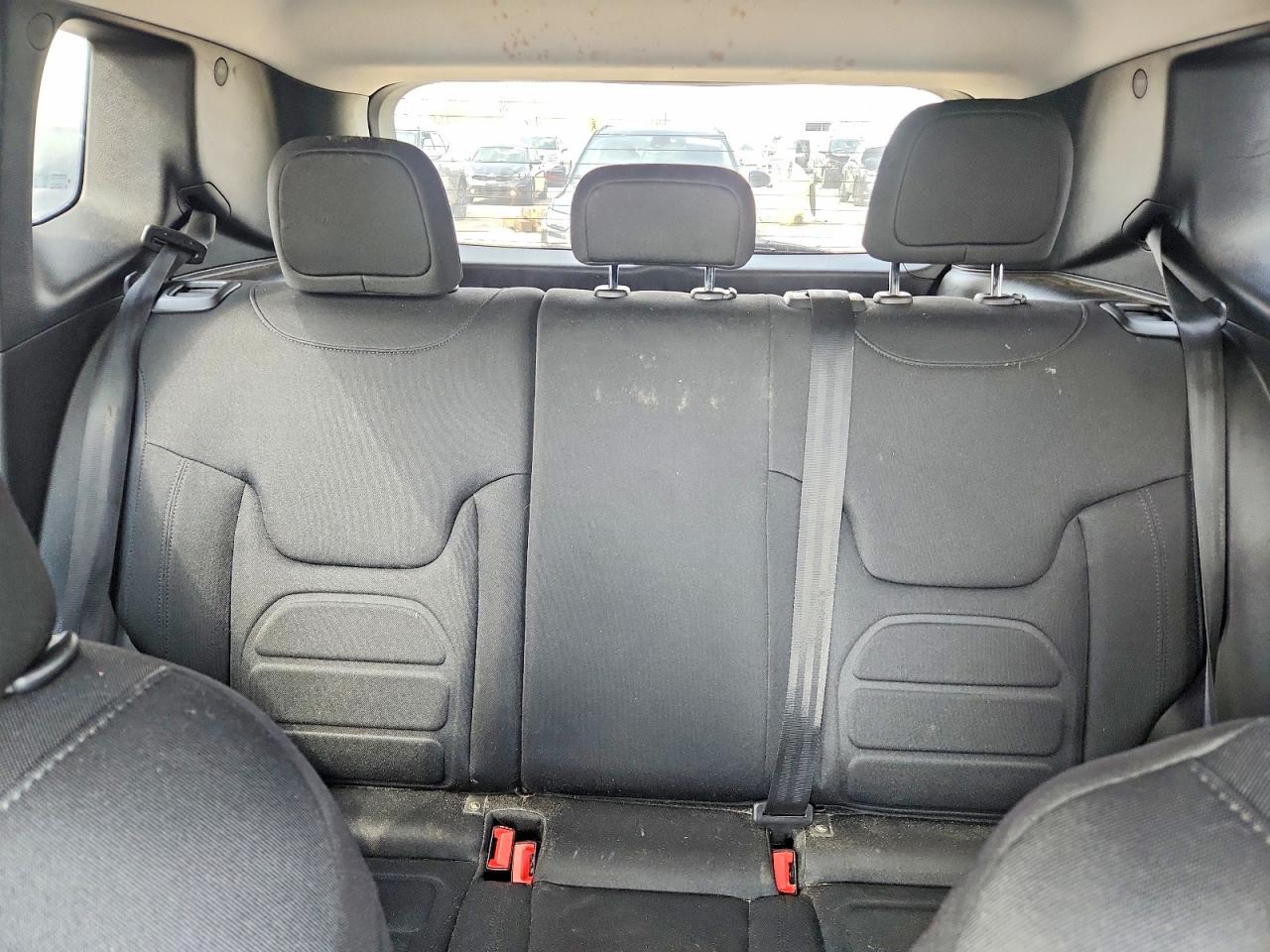 2019 JEEP RENEGADE LATITUDE photo 19