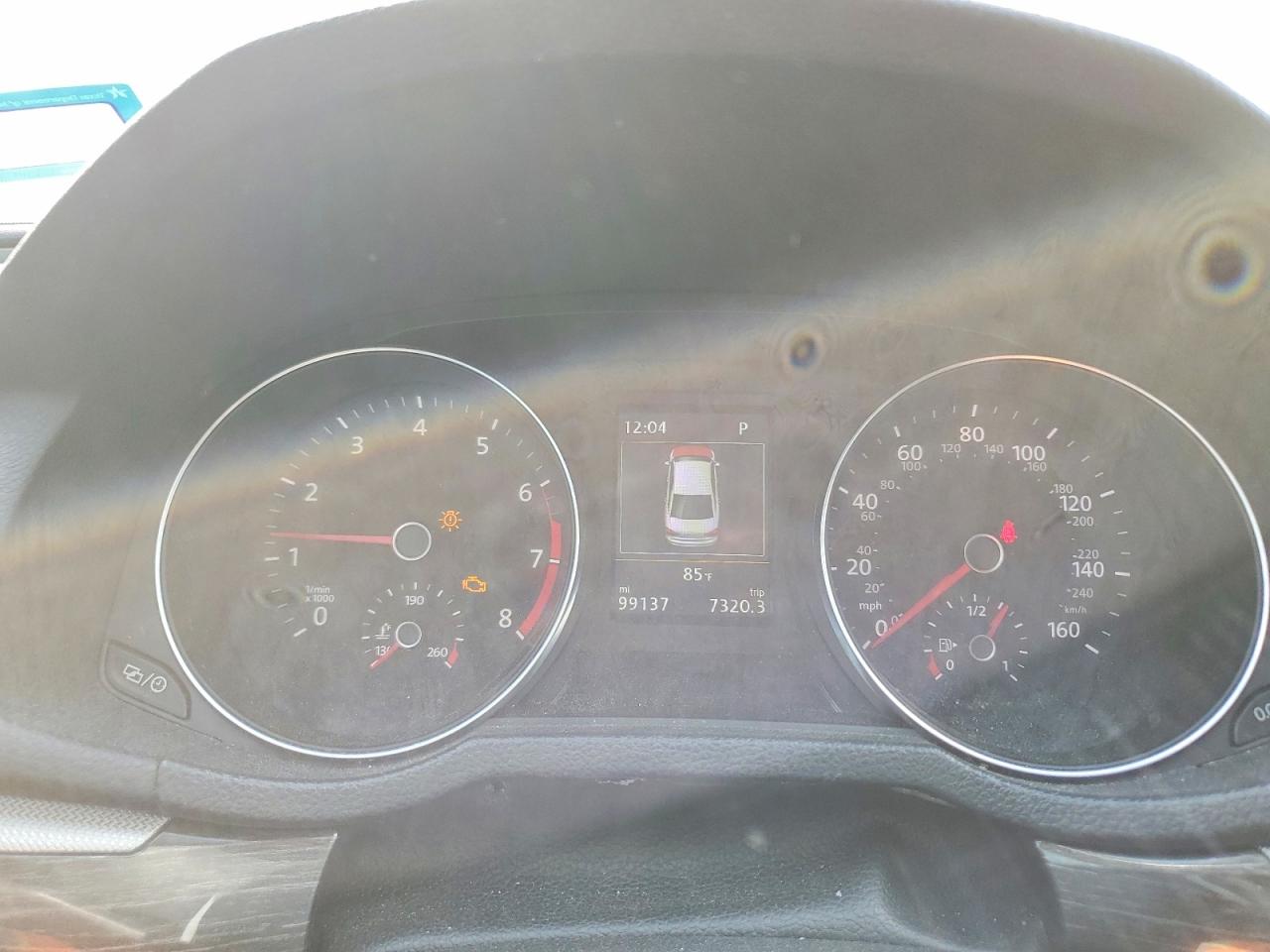 2018 VOLKSWAGEN PASSAT SE photo 17