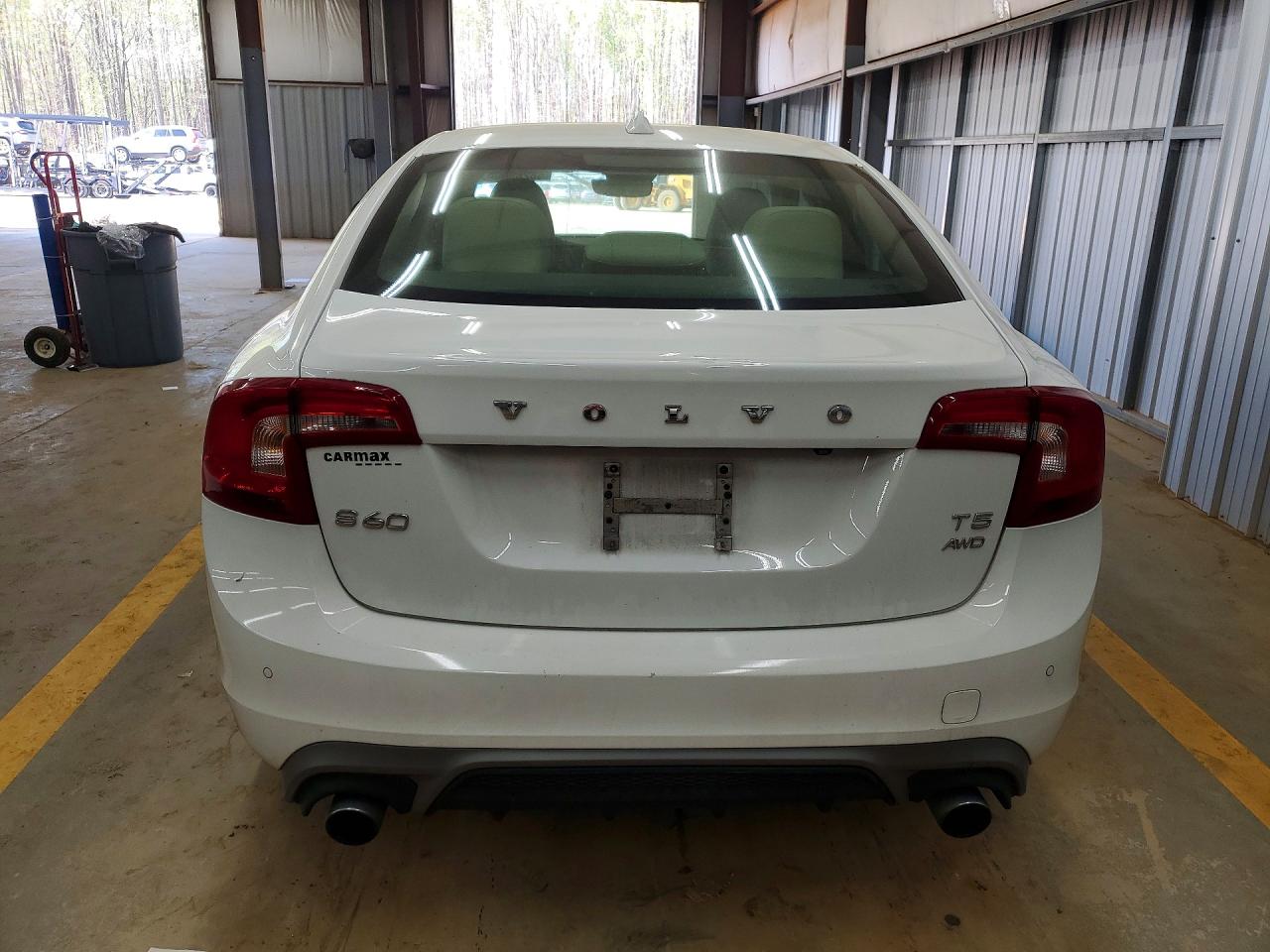 2017 VOLVO S60 DYNAMIC photo 16