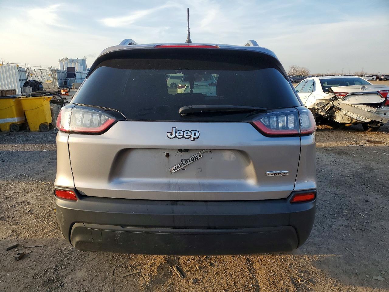 2019 JEEP CHEROKEE LATITUDE photo 11