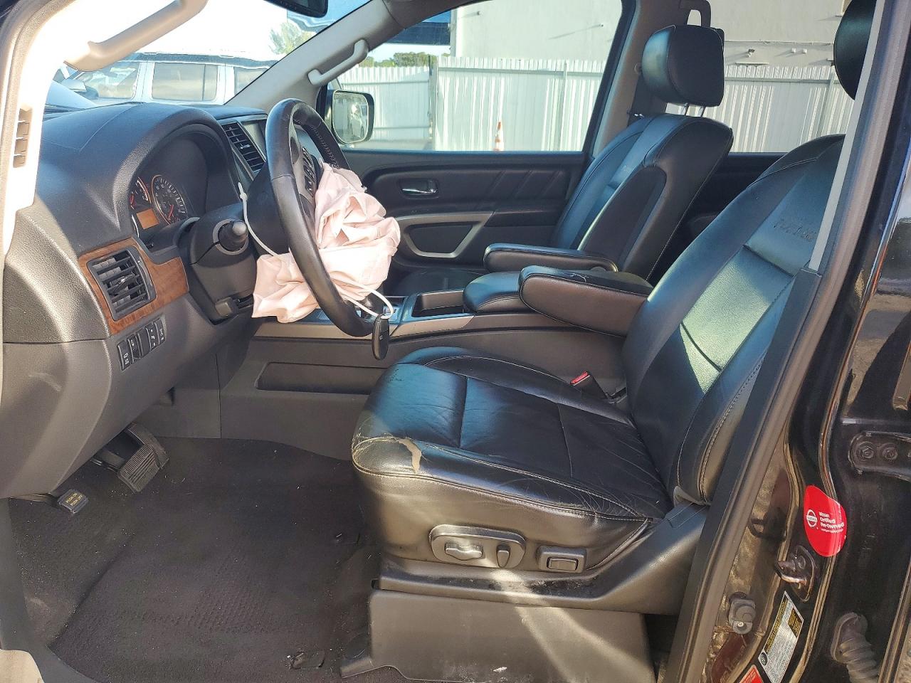 2015 NISSAN ARMADA PLATINUM photo 13