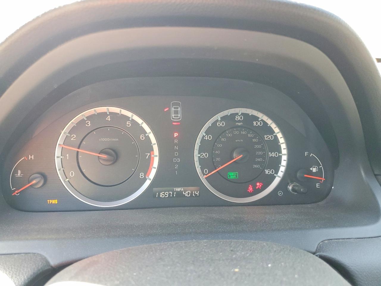 2012 HONDA ACCORD LX photo 25