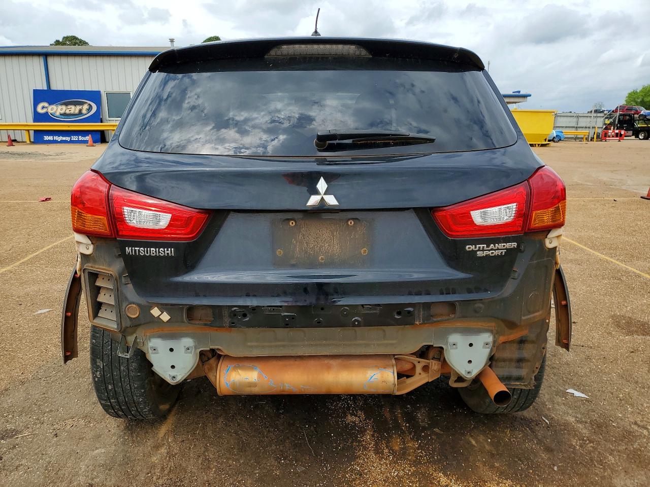 2016 MITSUBISHI OUTLANDER SPORT ES photo 11