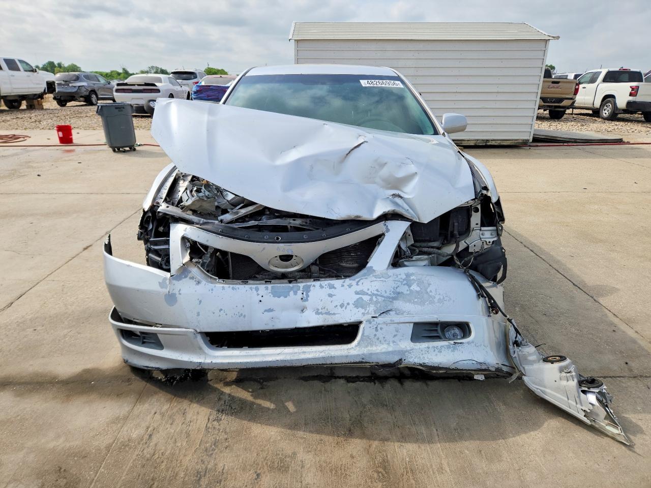 2009 TOYOTA CAMRY LE photo 13