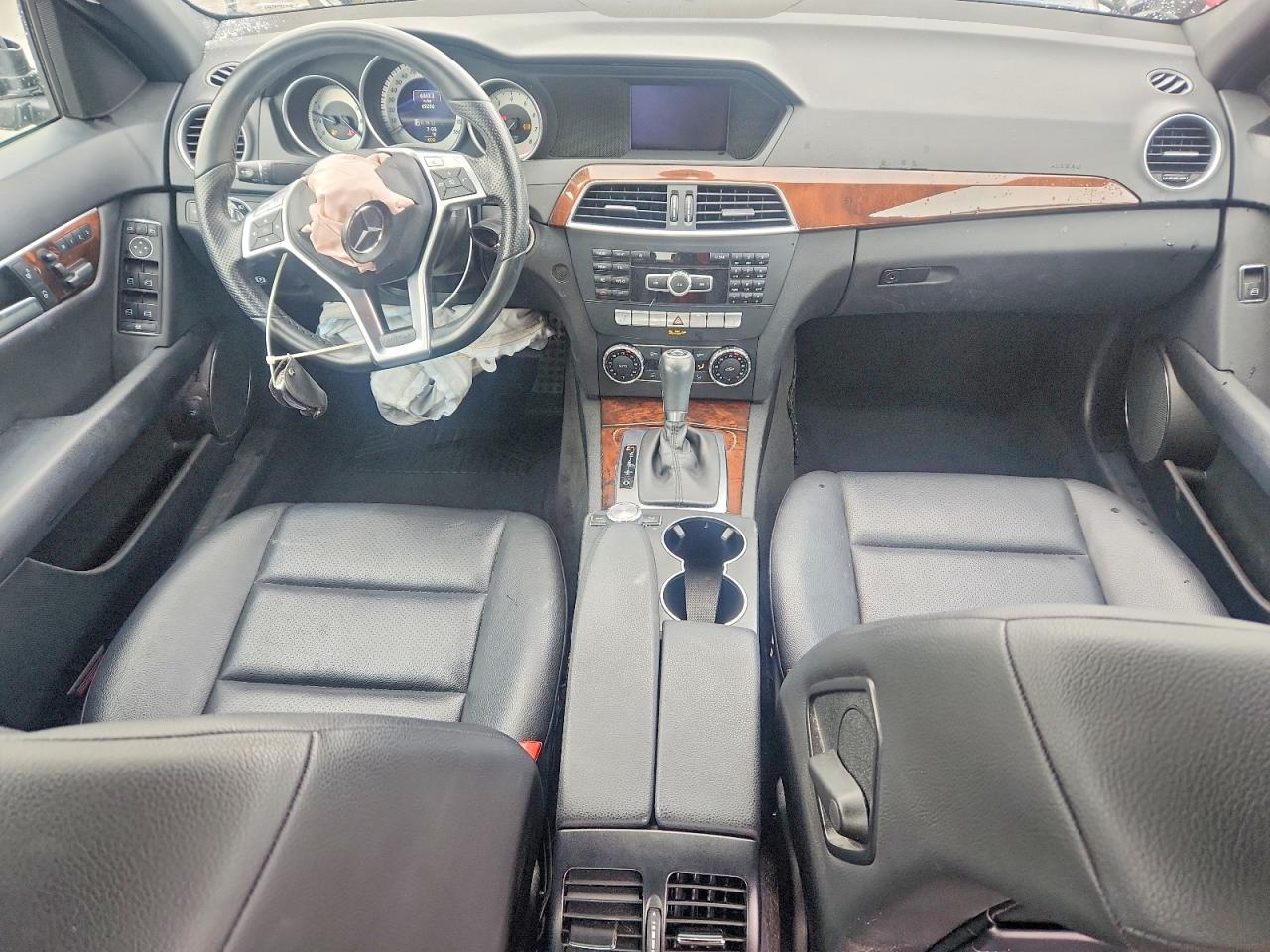 2013 MERCEDES-BENZ C 300 4MATIC photo 15