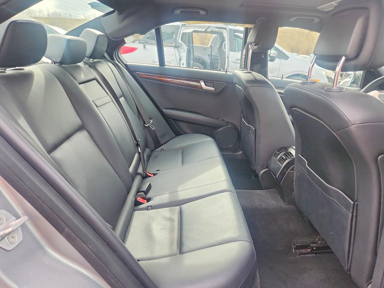 2013 MERCEDES-BENZ C 300 4MATIC photo 19