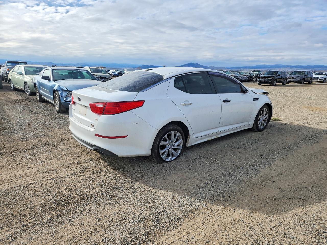 2014 KIA OPTIMA LX photo 3