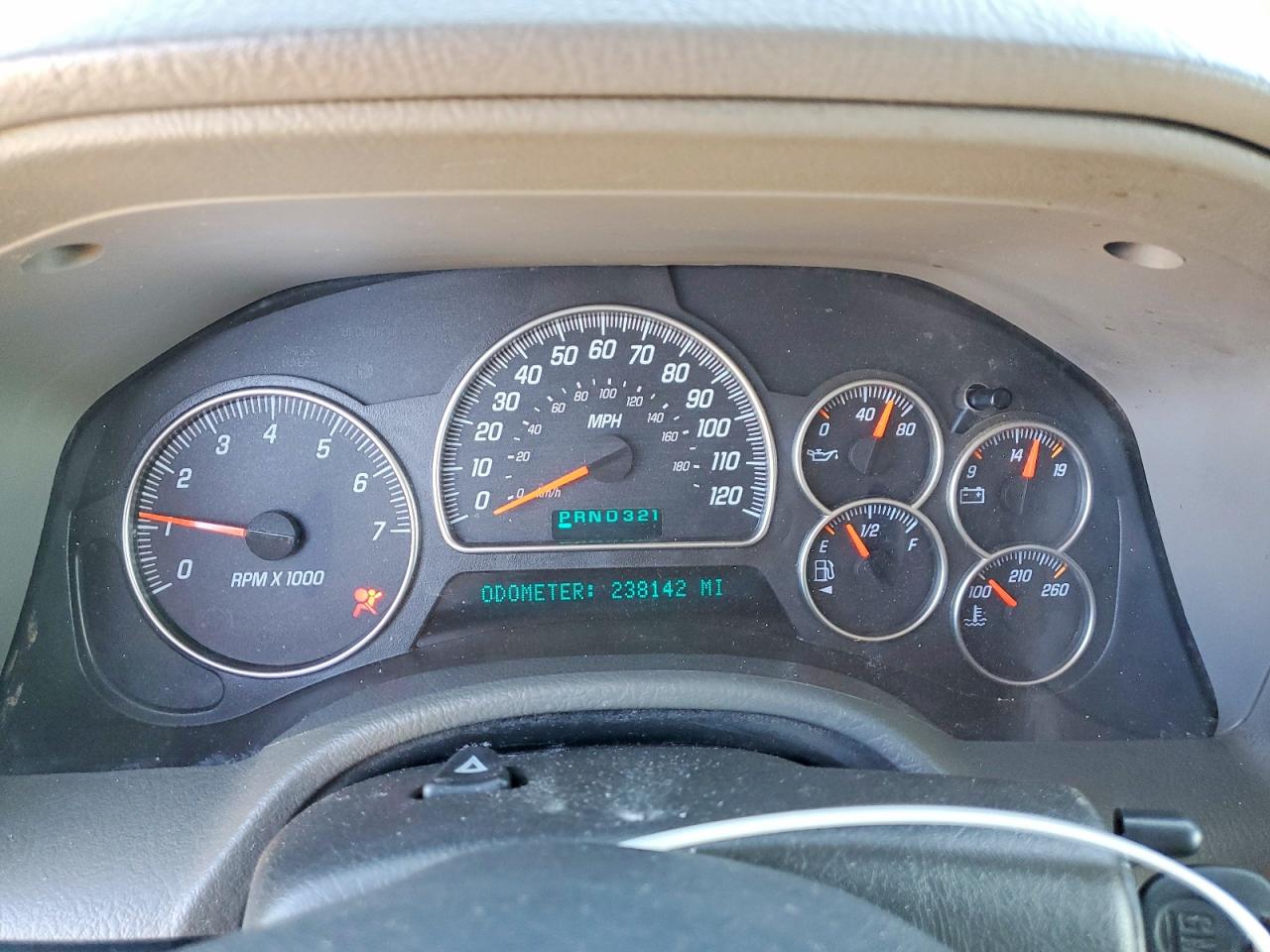 2004 GMC ENVOY XL photo 9