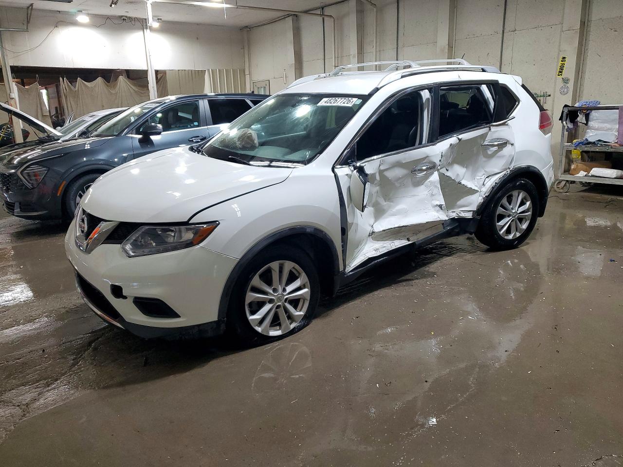 2016 NISSAN ROGUE