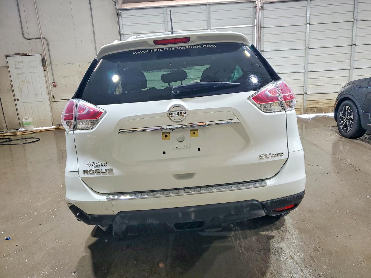 2016 NISSAN ROGUE SV photo 16