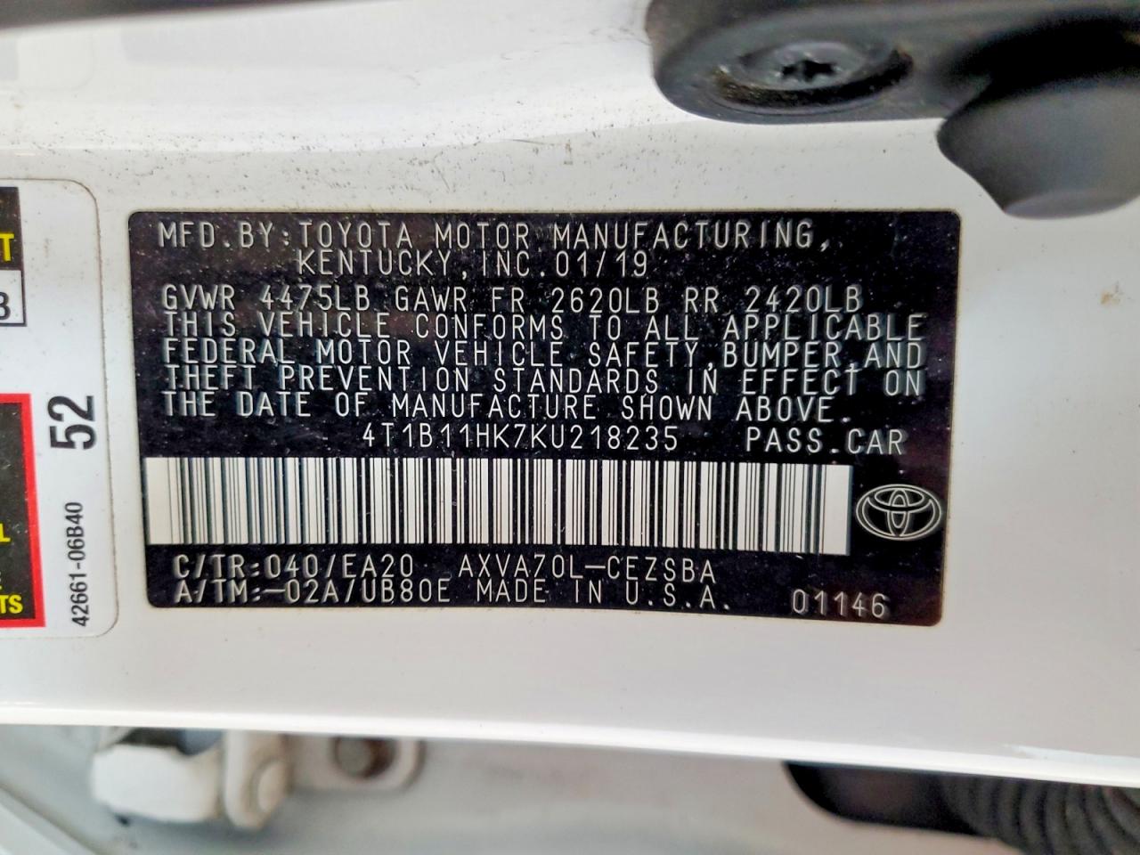 2019 TOYOTA CAMRY SE photo 12