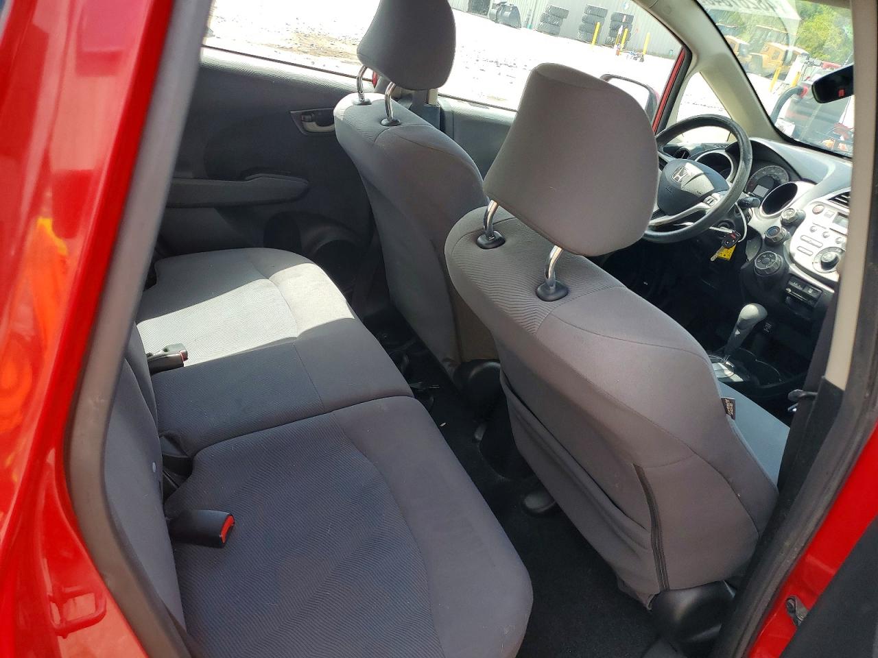 2013 HONDA FIT photo 19
