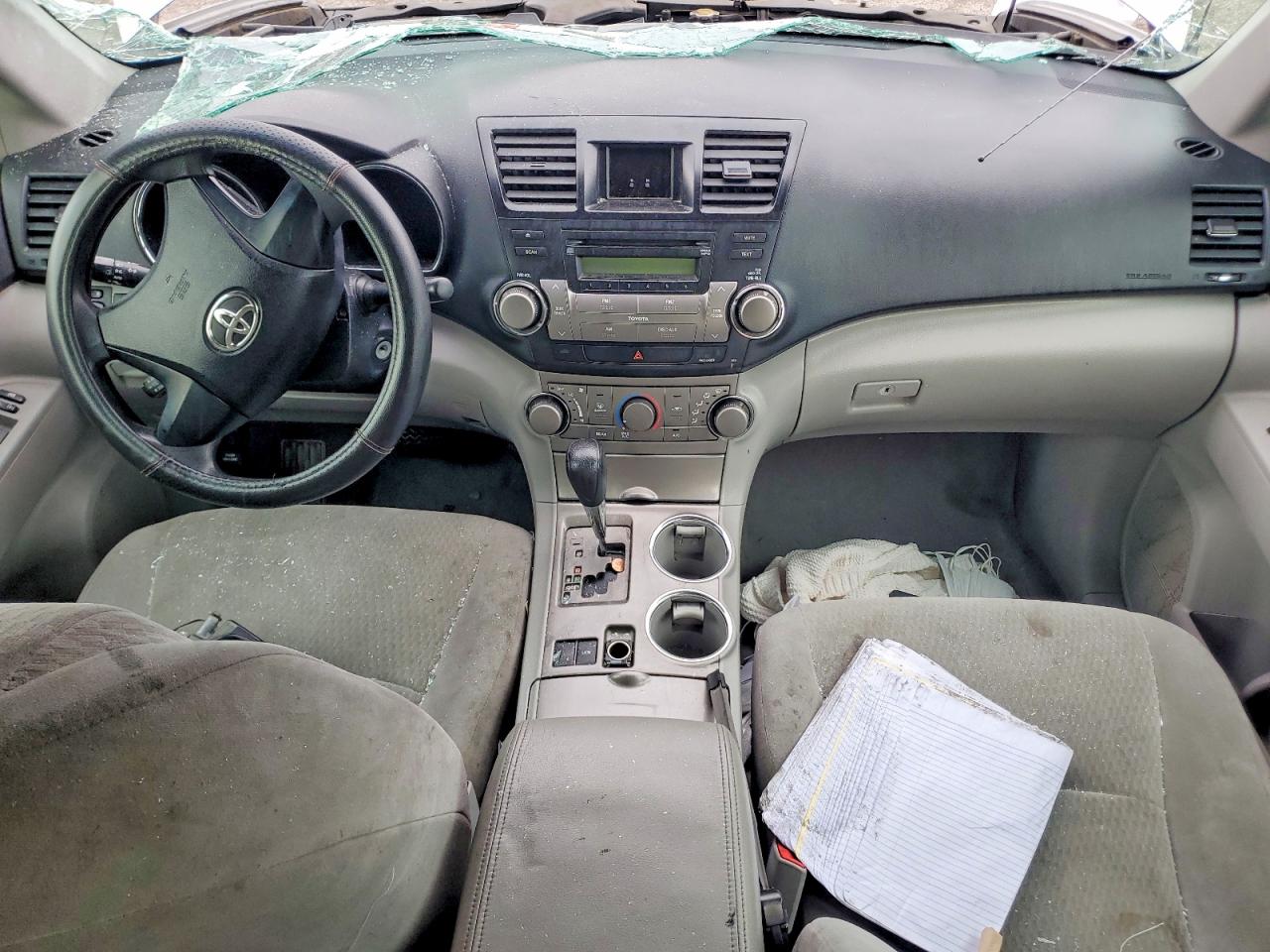 2010 TOYOTA HIGHLANDER BASE photo 15
