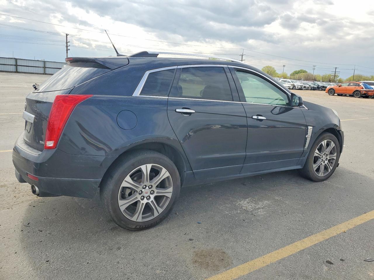 2012 CADILLAC SRX photo 5