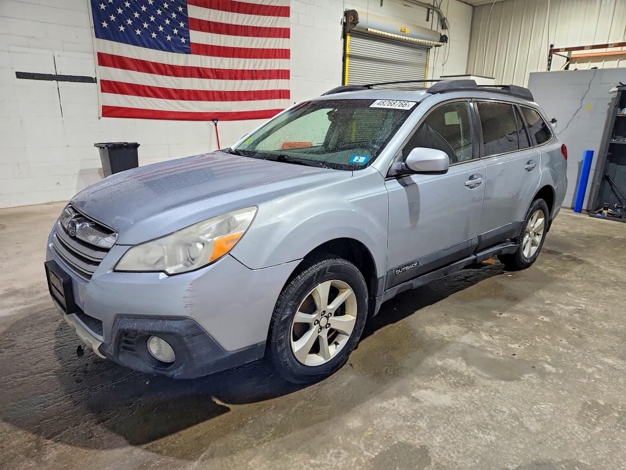 2014 SUBARU OUTBACK