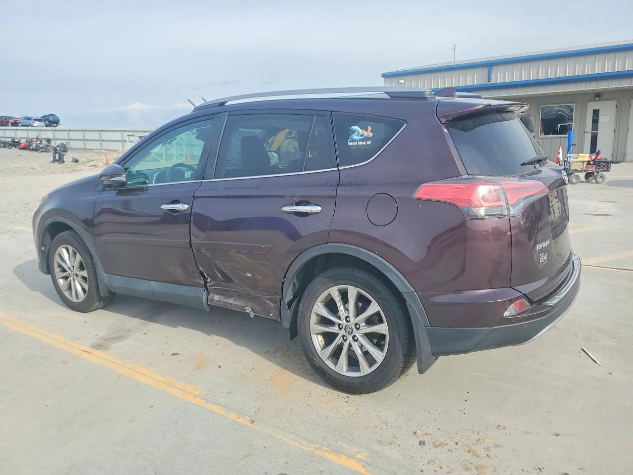 2017 TOYOTA RAV4 LIMITED photo 4
