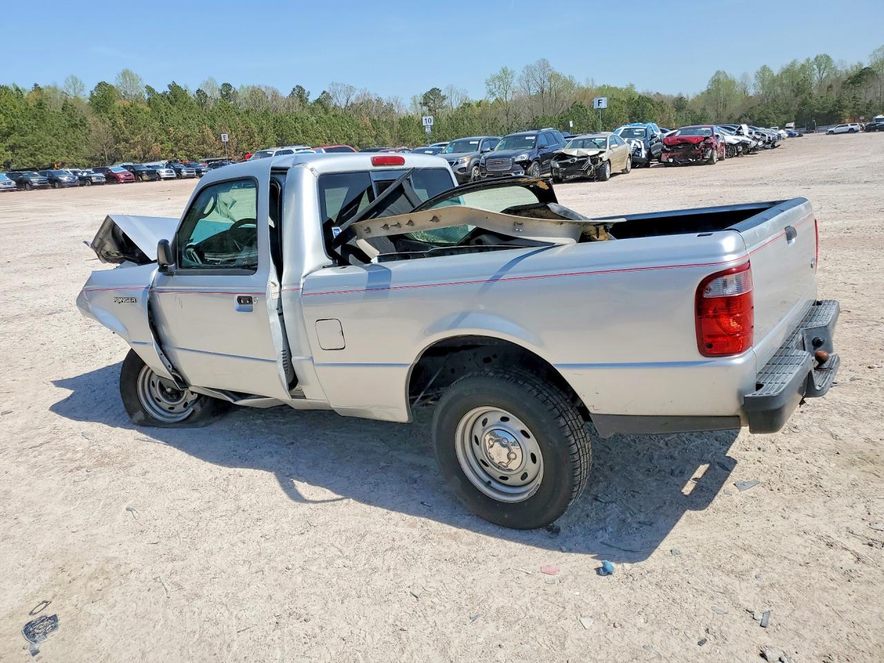 2004 FORD RANGER photo 3
