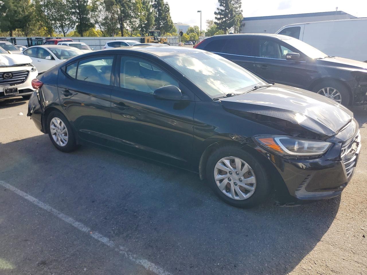 2018 HYUNDAI ELANTRA SE photo 10