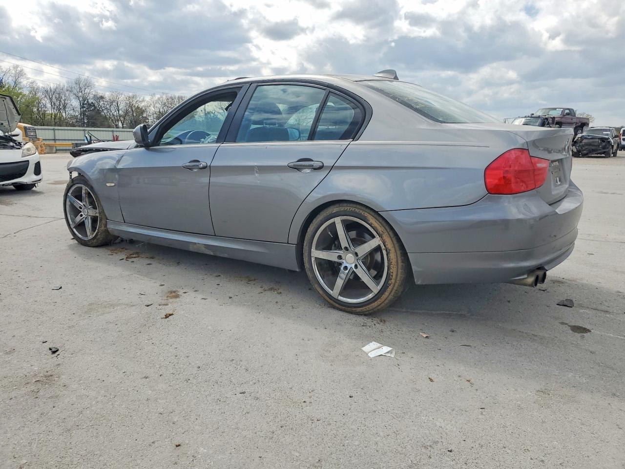 2009 BMW 328 I photo 2