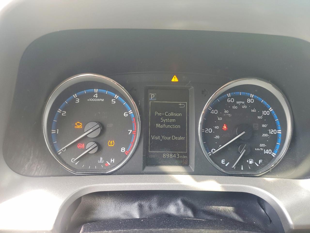2018 TOYOTA RAV4 LIMITED photo 25