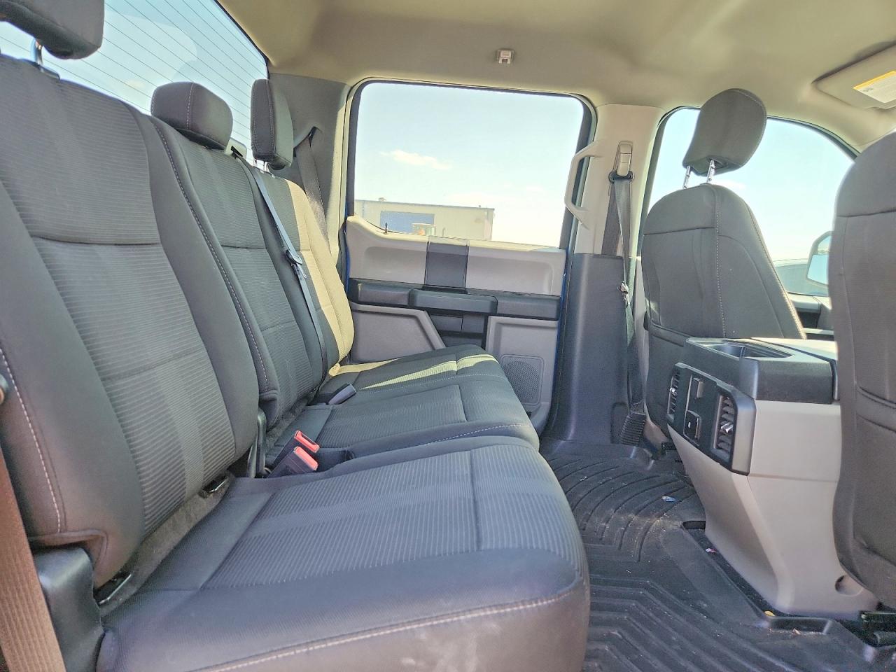 2018 FORD F150 SUPERCREW photo 28