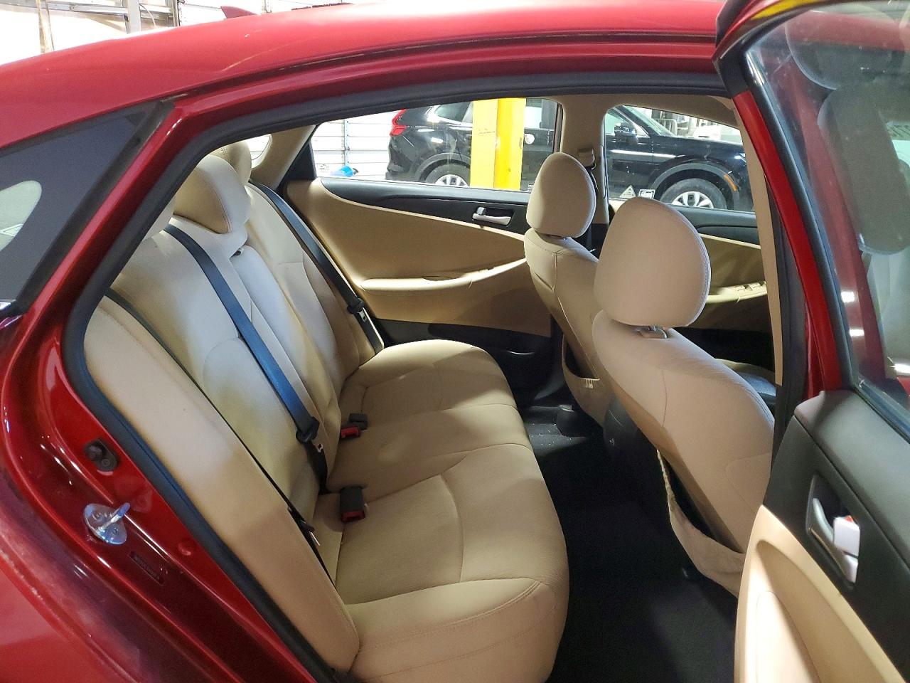 2013 HYUNDAI SONATA GLS photo 10
