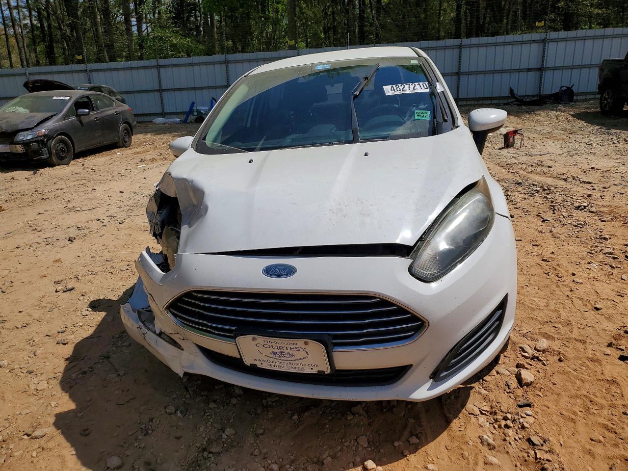 2018 FORD FIESTA SE photo 9