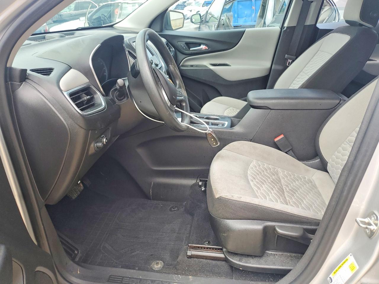 2020 CHEVROLET EQUINOX LS photo 19
