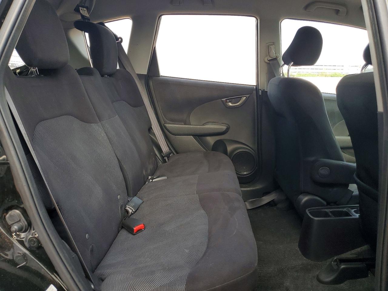 2011 HONDA FIT SPORT photo 28