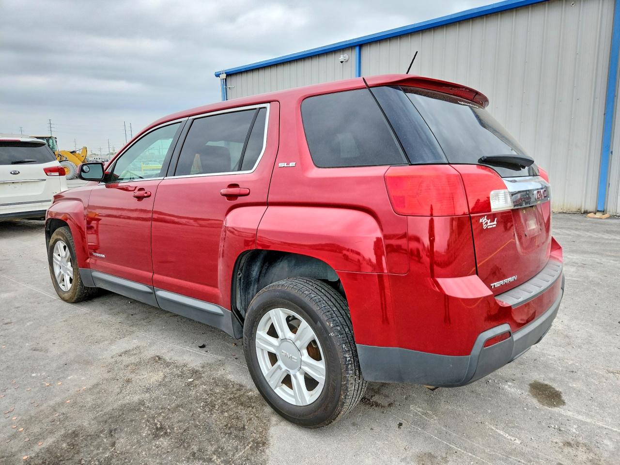 2015 GMC TERRAIN SLE photo 4