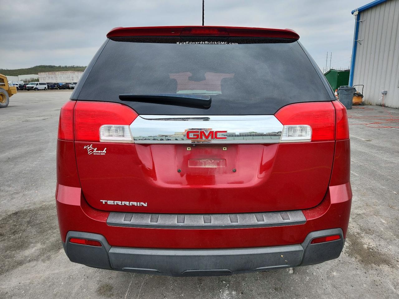 2015 GMC TERRAIN SLE photo 16