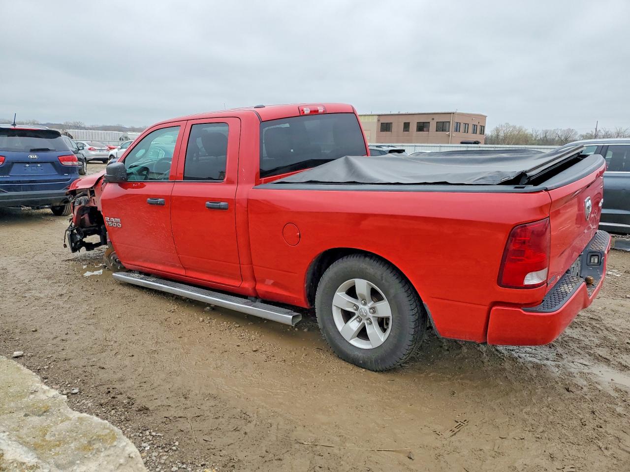 2016 RAM 1500 ST photo 3