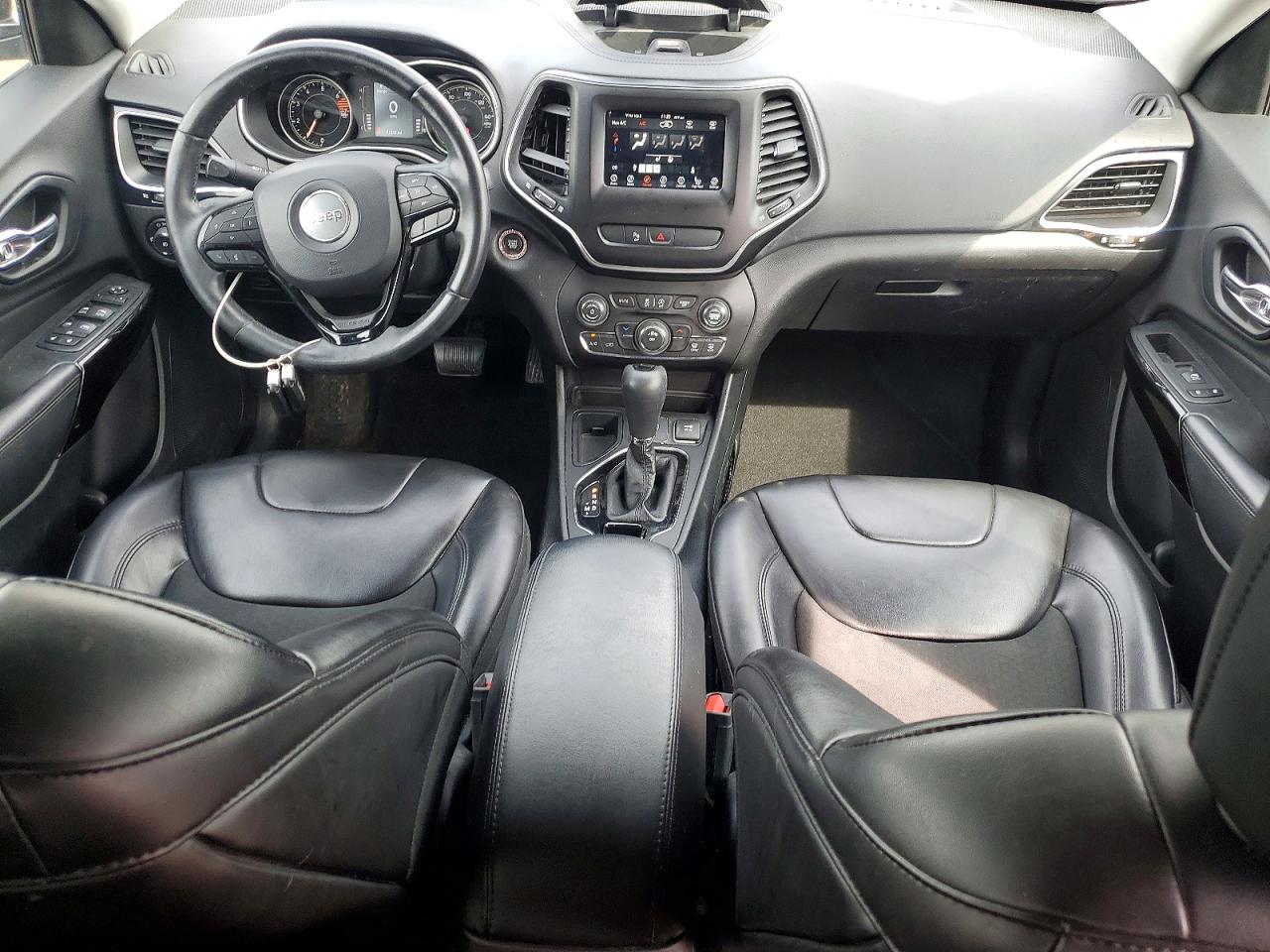 2019 JEEP CHEROKEE LATITUDE PLUS photo 8