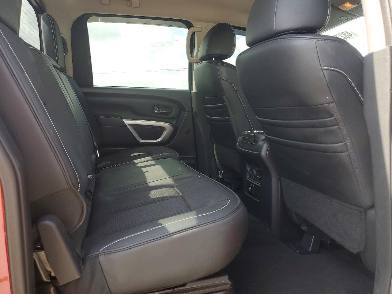 2018 NISSAN TITAN XD PRO-4X photo 19