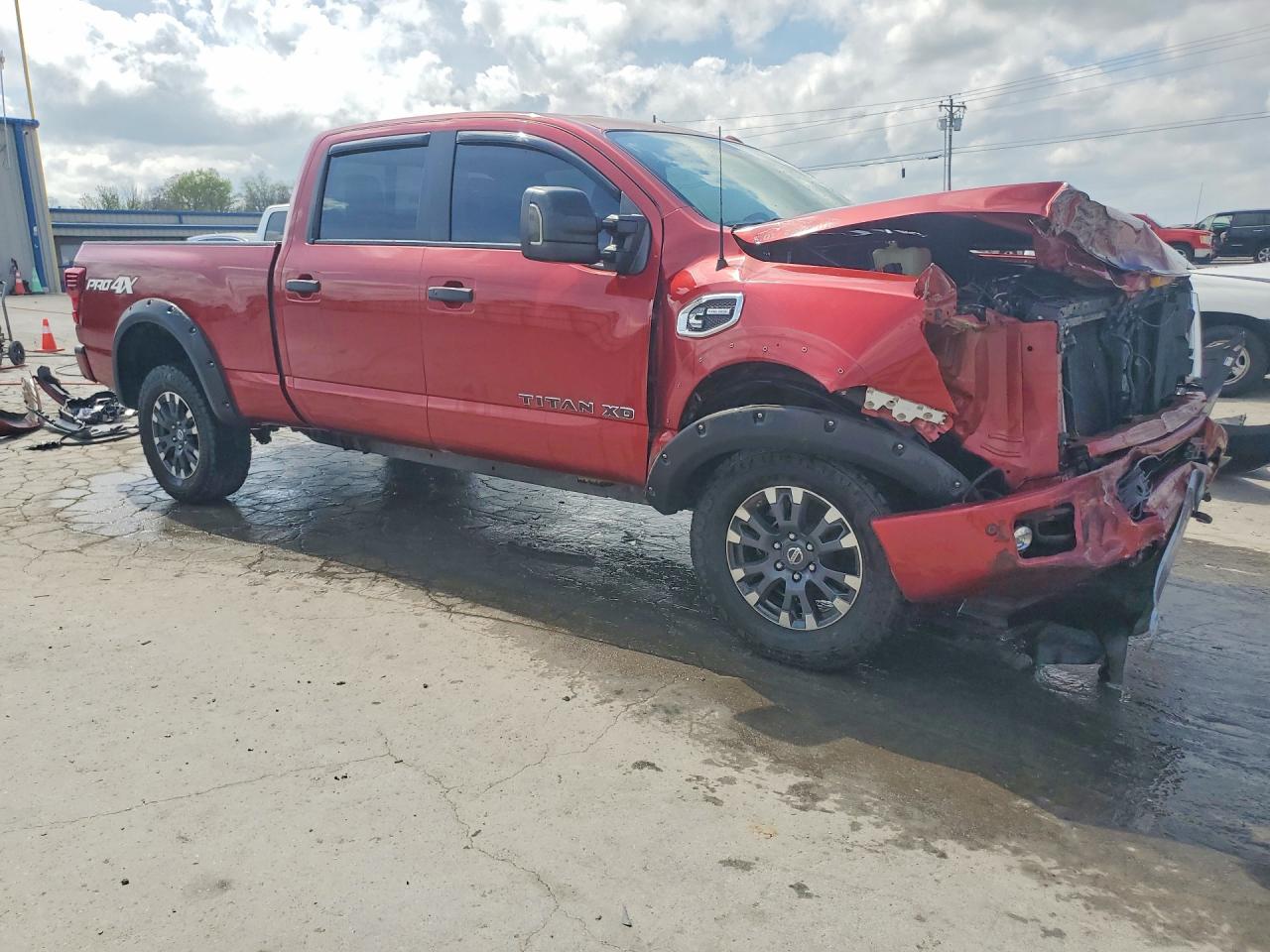 2018 NISSAN TITAN XD PRO-4X photo 7