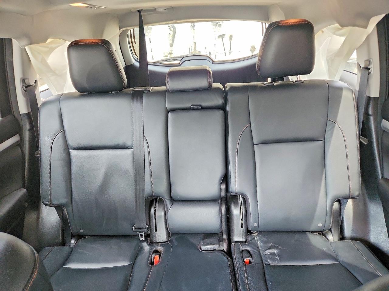 2016 TOYOTA HIGHLANDER XLE photo 28