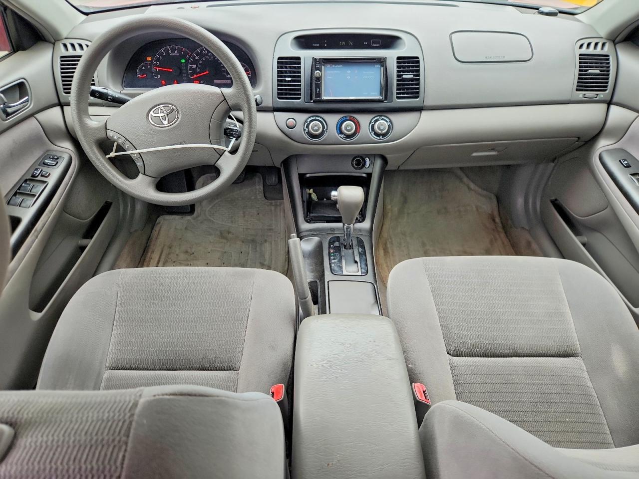 2005 TOYOTA CAMRY LE photo 15