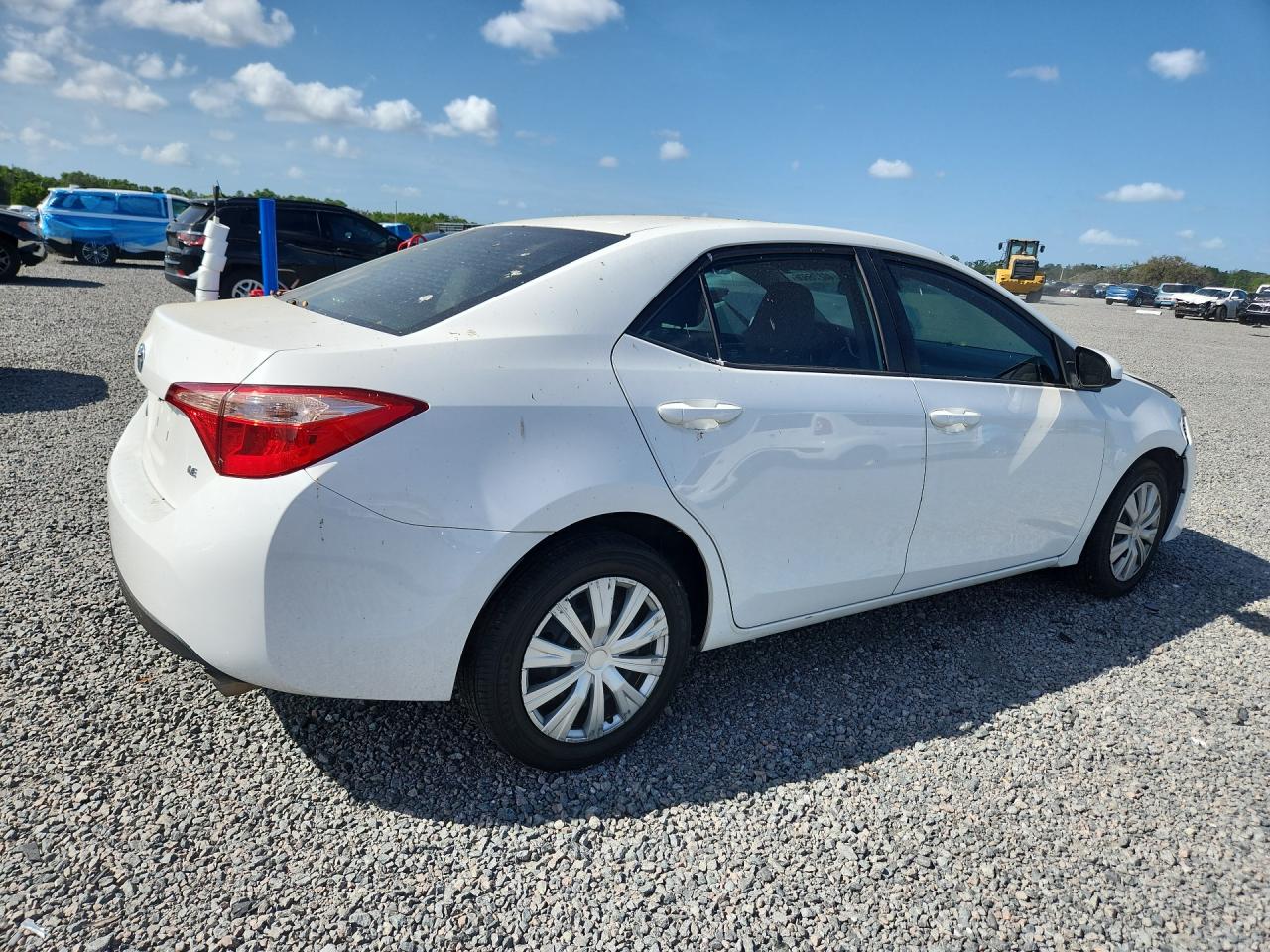 2018 TOYOTA COROLLA LE photo 5