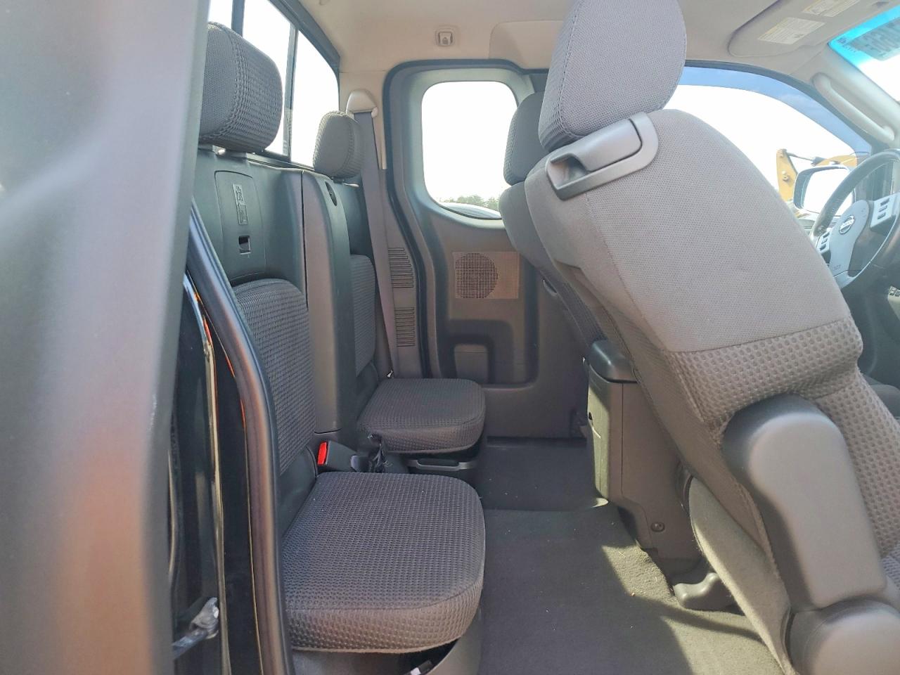 2006 NISSAN FRONTIER SE photo 10
