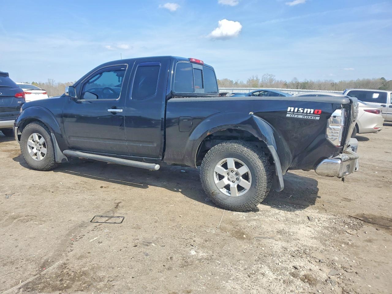 2006 NISSAN FRONTIER SE photo 2