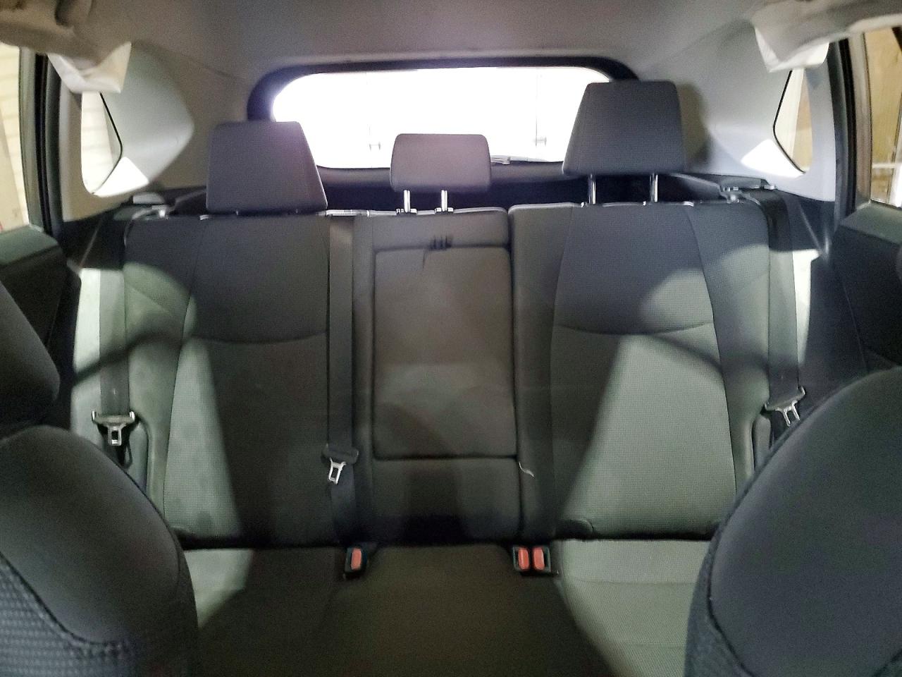 2022 TOYOTA RAV4 LE photo 19