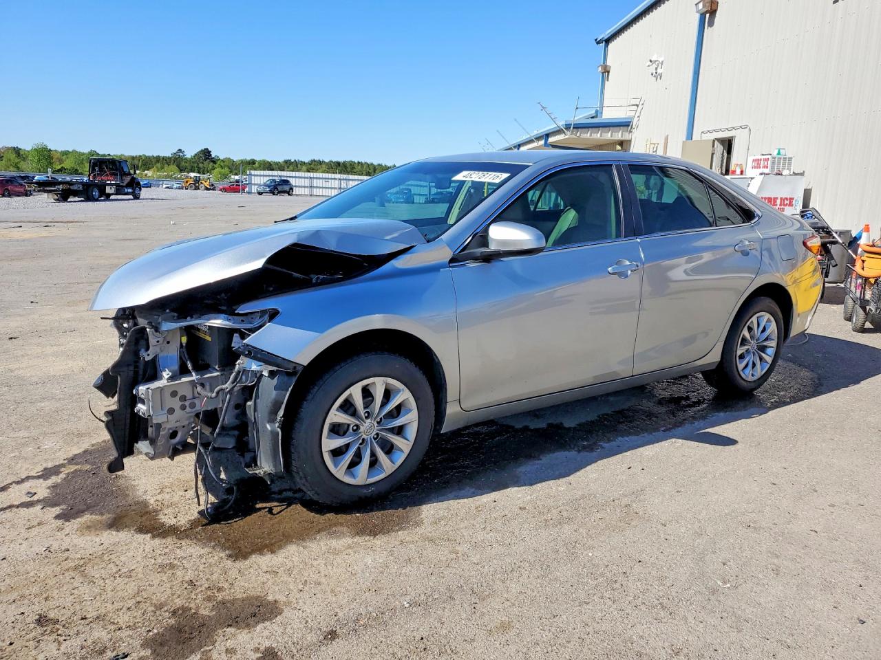 2017 TOYOTA CAMRY