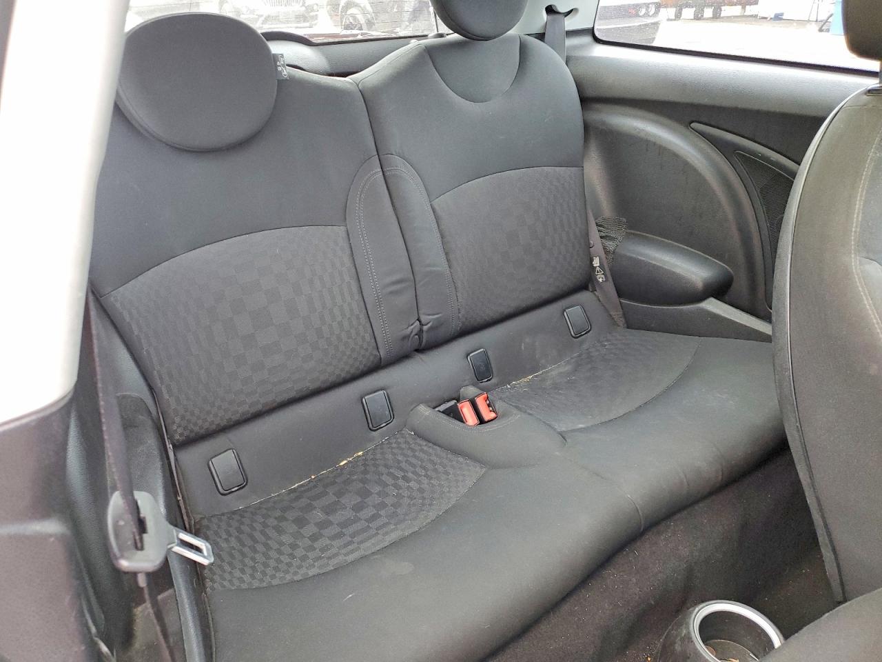 2007 MINI COOPER S photo 19